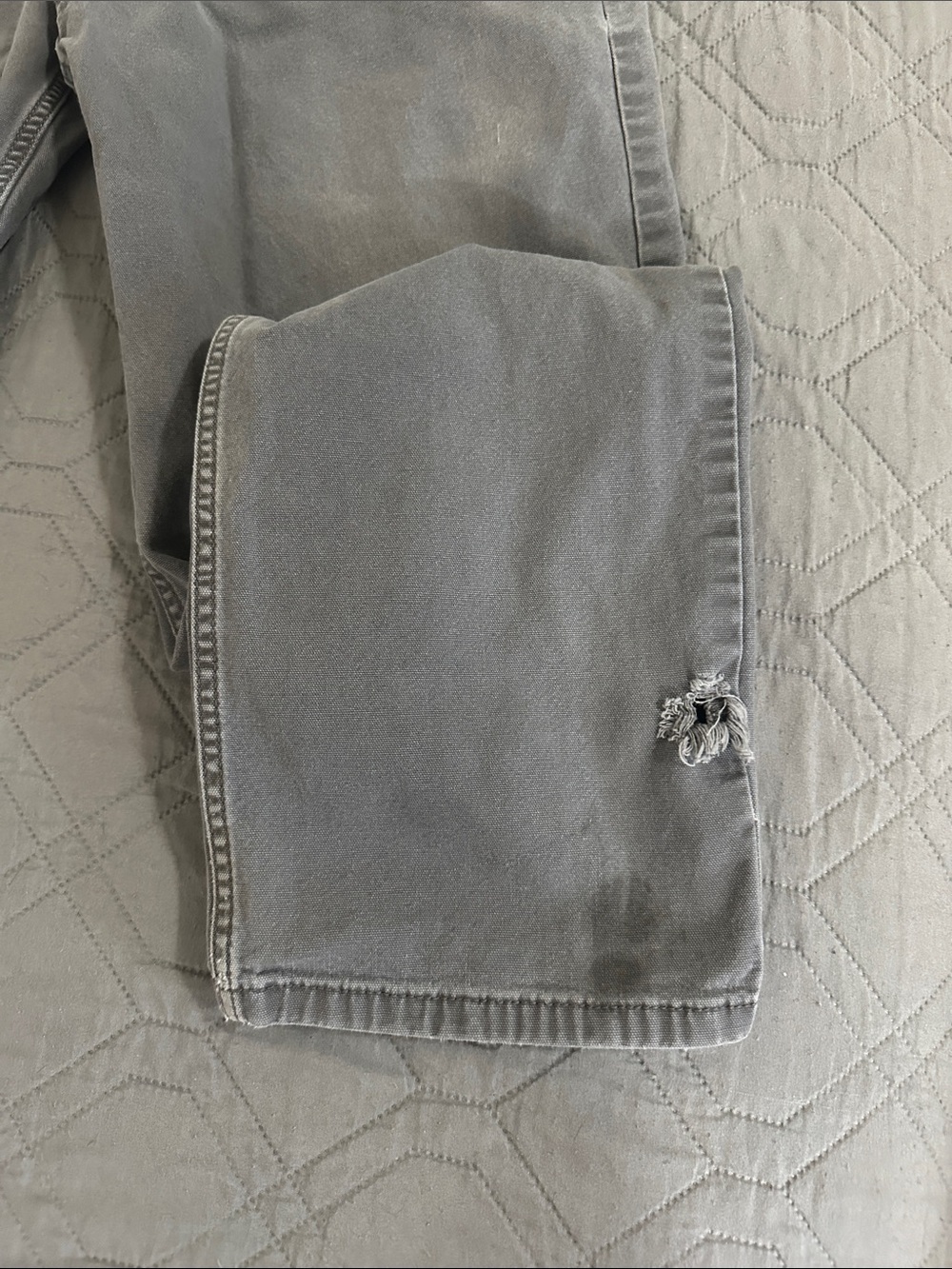 Carhartt pants gray men’s size 30/34 distressed - Picture 4 of 7